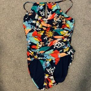 Ellen Tracy swimsuit size 14
